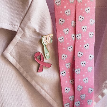 حامل بطاقة اسنان