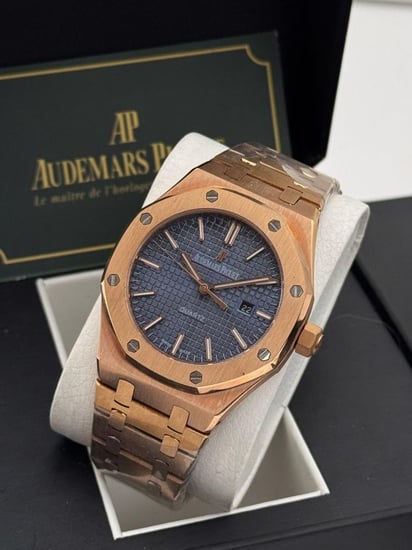 ساعة يد ادمر بيجيه