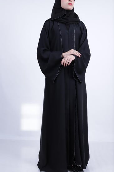 عبايه نص كلوش بتطريز لؤلؤي