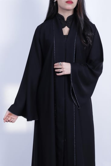 عبايه نص كلوش بتطريز لؤلؤي