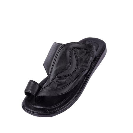 حذاء كعب وسط لون أسود