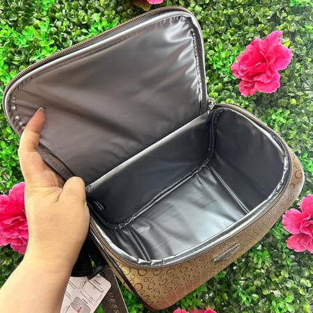 GUESS لنش باق