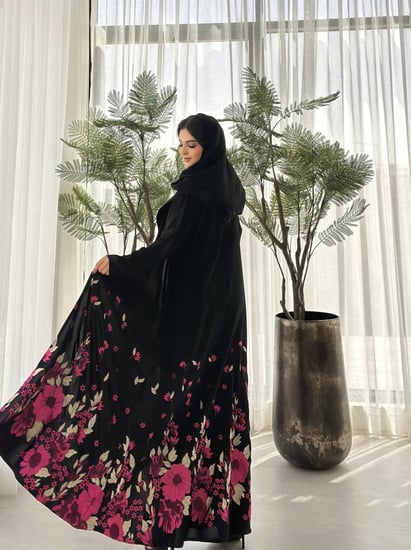 عباية الورود