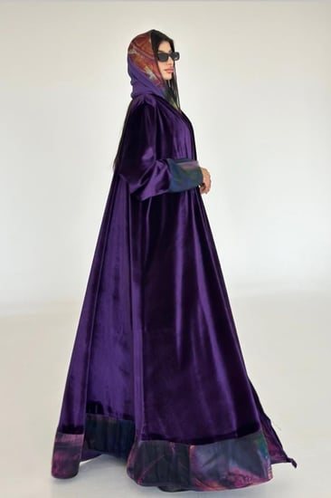 عبايه مخمل موج البنفسج
