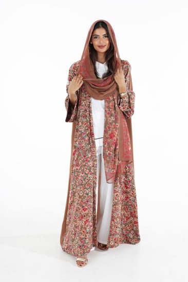 عباية الحرير البني ٤