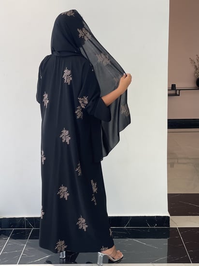 عبايات سوداء - عبايات كشخه