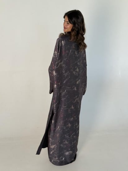 عباية حرير بلمعه موف