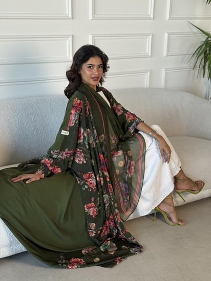 عباية الحرير بالورود اخضر2