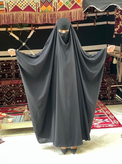 عبايات راس بقماش عملي