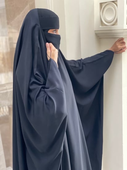 عبايات راس واسعه