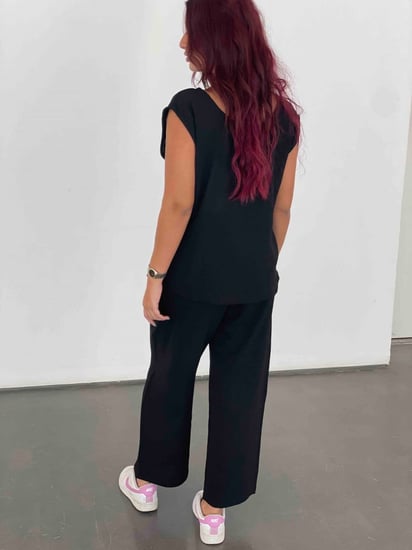 طقم داخلي للعبايات - عزة المتميزة