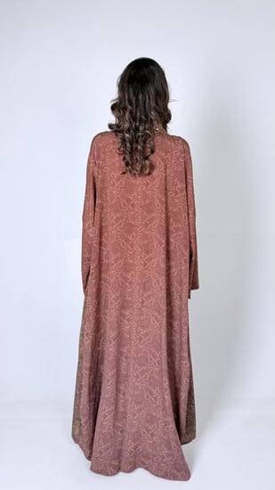 عبايات حرير بالرياض