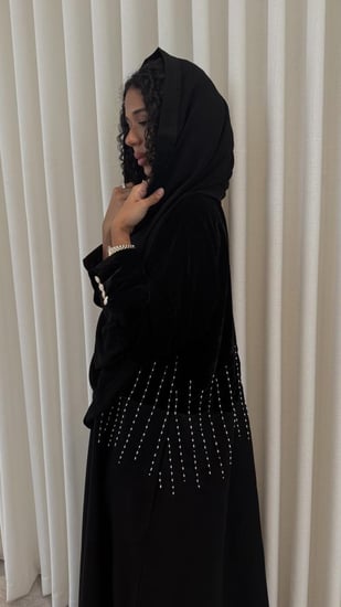 عباية شتوي شك اسود