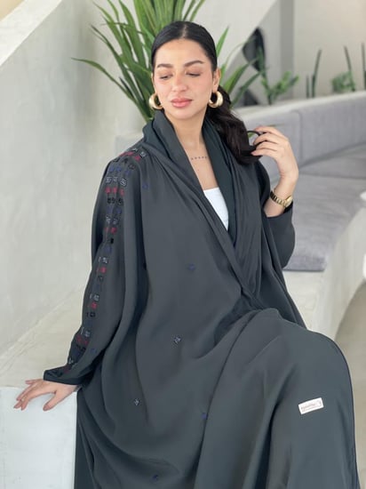 عباية فخمة-عزة المتميزة