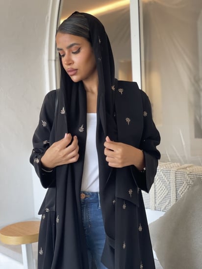 عبايات سوده فخمه