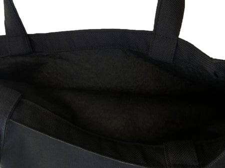 تطريز على شنطة حسب الطلب