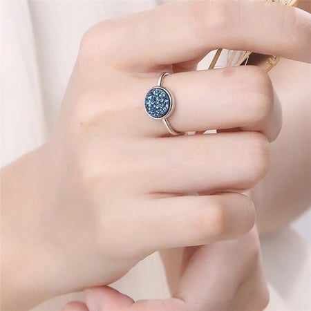 خاتم الكريستال الازرق