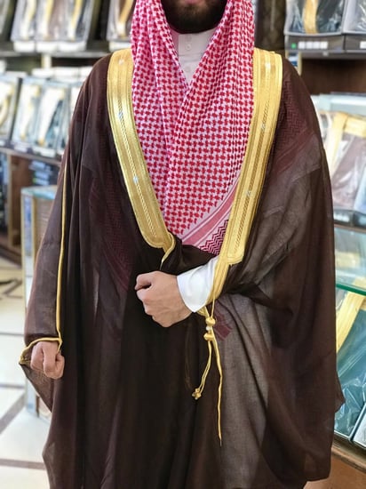 بشت رجالي بشت الهدايا لون عودي ( بني محروق) قصب ليزر صناعة سعودية