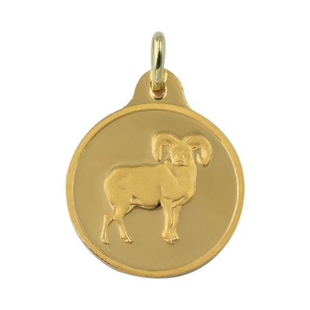 جنيه برج الحمل ذهب بي تي سي عيار 24 بوزن 8,2 غرام مع تعليقة