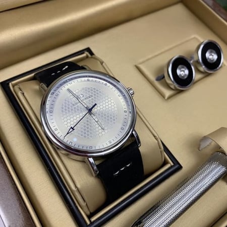 طقم ساعة + كبك + قلم