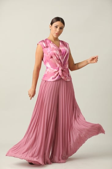 أفرول طويل استرتش زهري مكسر من الاسفل