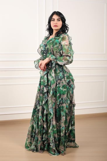 فساتين سهرة مشجرة طويلة بأكمام منفوشة لمظهر راقي