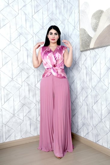 أفرول طويل استرتش زهري مكسر من الاسفل