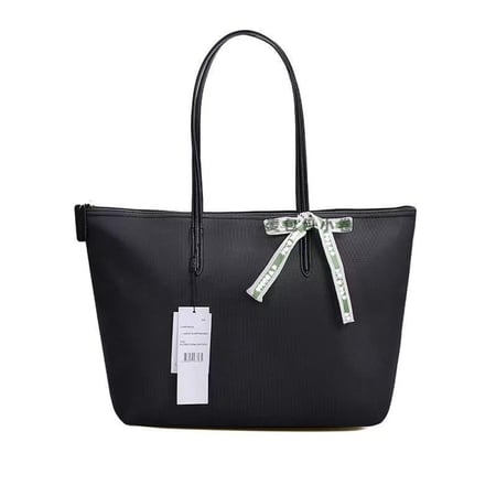 لاكوست توت باق