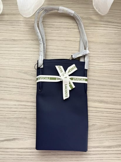 لاكوست توت باق