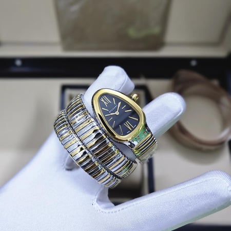 ساعة بولغاري نسائي