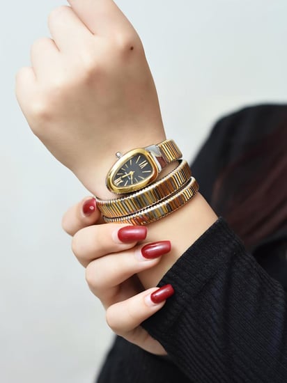 ساعة بولغاري نسائي