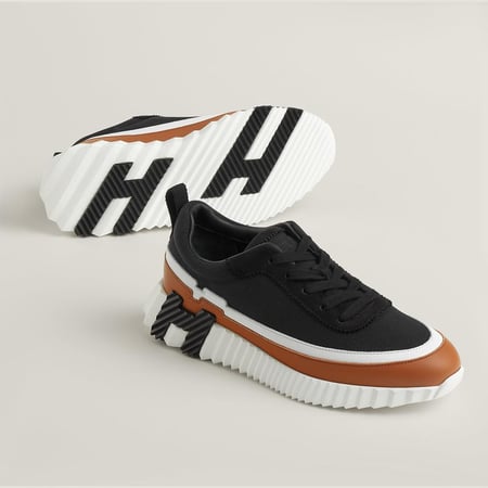 سنيكرز هيرمز