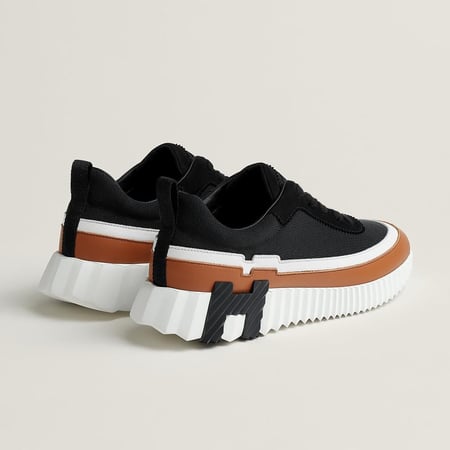 سنيكرز هيرمز