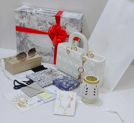 هدايا العيد النسائية