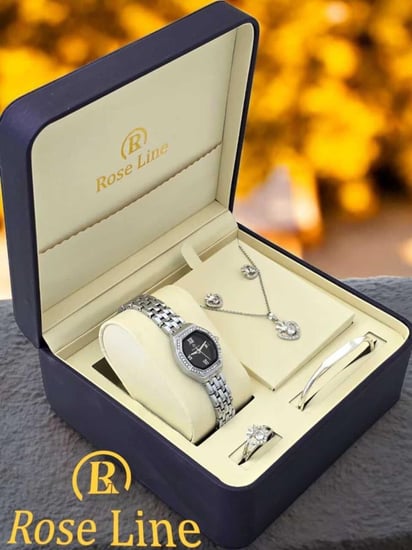 هدية لام خطيبتي