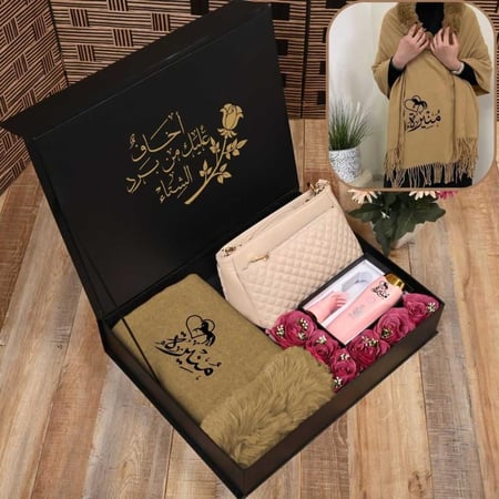 بوكسات هدايا شتويه نسائيه