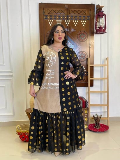 صور ملابس يوم التأسيس للنساء