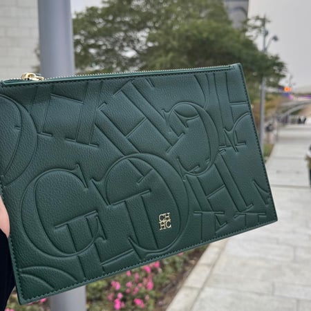 CH-Pouch 28