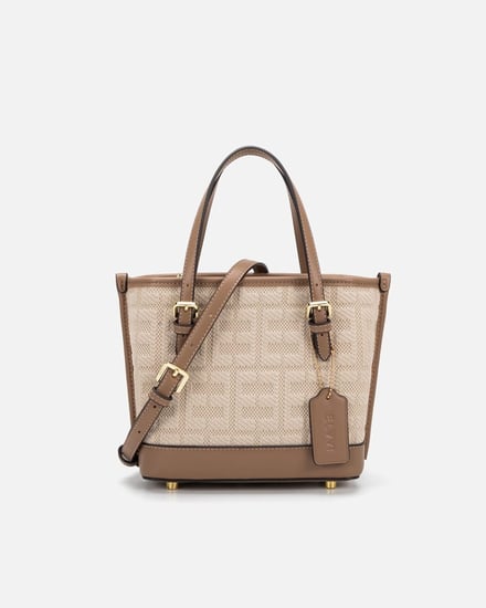 شنطة نسائية باللون البني و  البيج