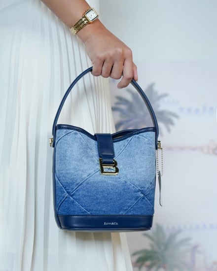 ‎ شنطة نسائية من الجلد و القماش