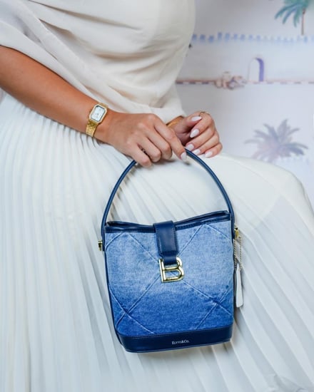 ‎ شنطة نسائية من الجلد و القماش