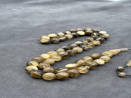 سبحة جلد الذيب