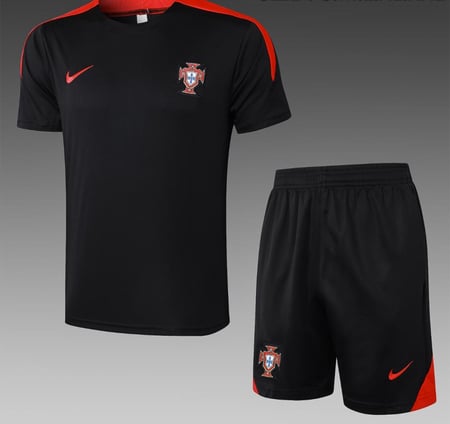 طقم منتخب البرتغال 2022