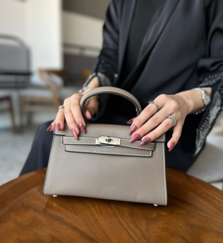 شنطة كيلي..عدة الوان