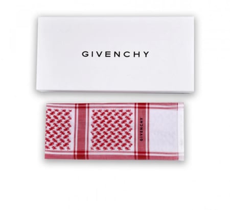 شماغ جيفنشي كلاسيك