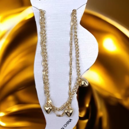 خلخال نسائي قلوب لون ذهبي خلخال أنيق و ناعم خلخال رفيع مصنوع من الستانلس ستيل مقاوم للصدا و الماء لون لايتغير