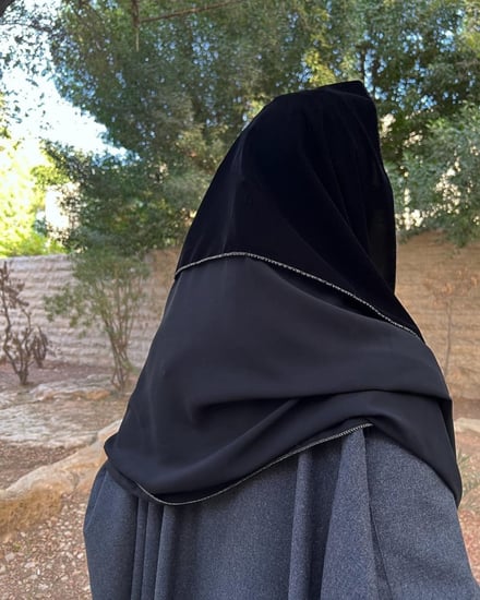 طرحة بنوعين قماش