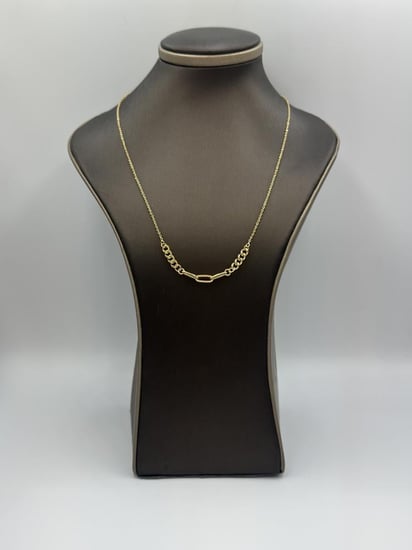 Necklaces 18K