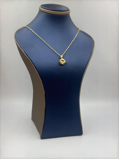 Necklaces 18K - سلسال وتعليقة عيار 18