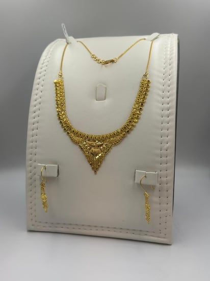 طقم ذهب عيار 22